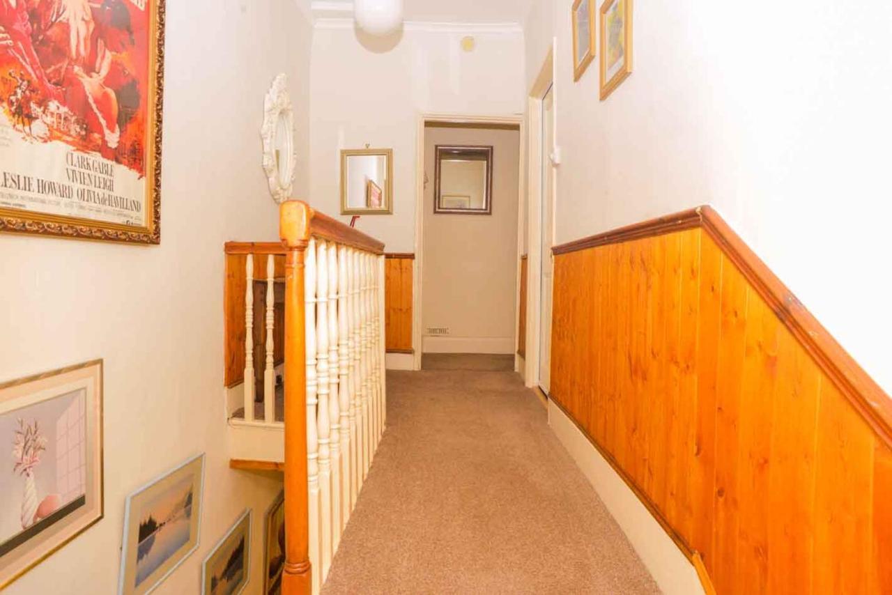 Pedro Host Family Apartman London Kültér fotó