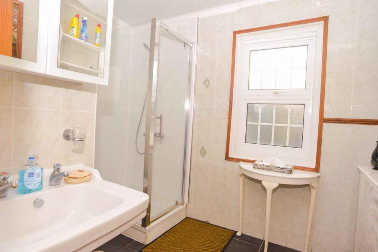 Pedro Host Family Apartman London Kültér fotó